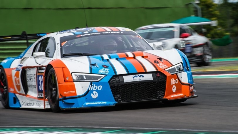 Audi vince la prima edizione della 12 ore di Imola
