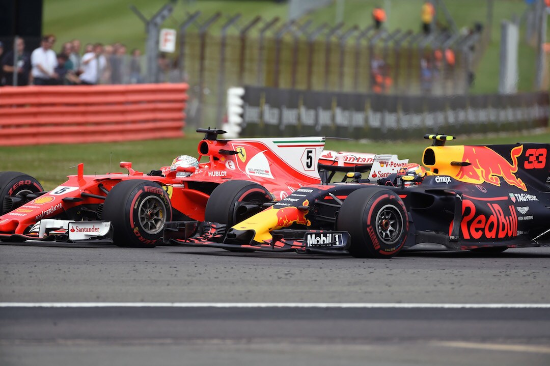 Duello Vettel-Verstappen: un grande spettacolo senza "colpe"