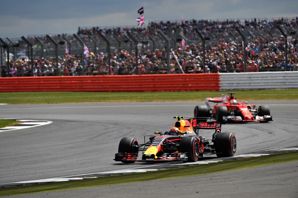 Formula 1 Silverstone: Verstappen e Ricciardo, divertimento con profitto