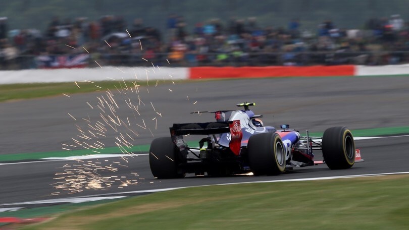 Sainz e Kvyat Tori scatenati. Horner: "Chi vuole Carlos dovrà pagare"