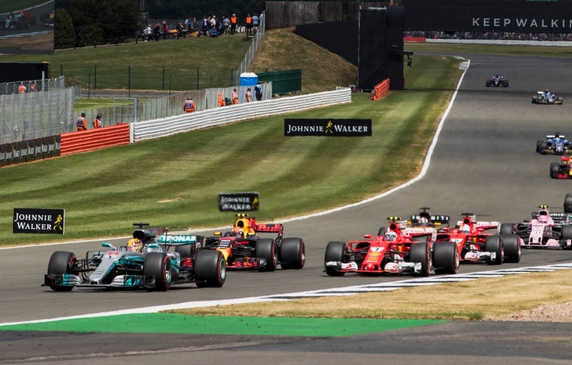 Minardi: "Evidente supremazia Mercedes su motore e telaio"