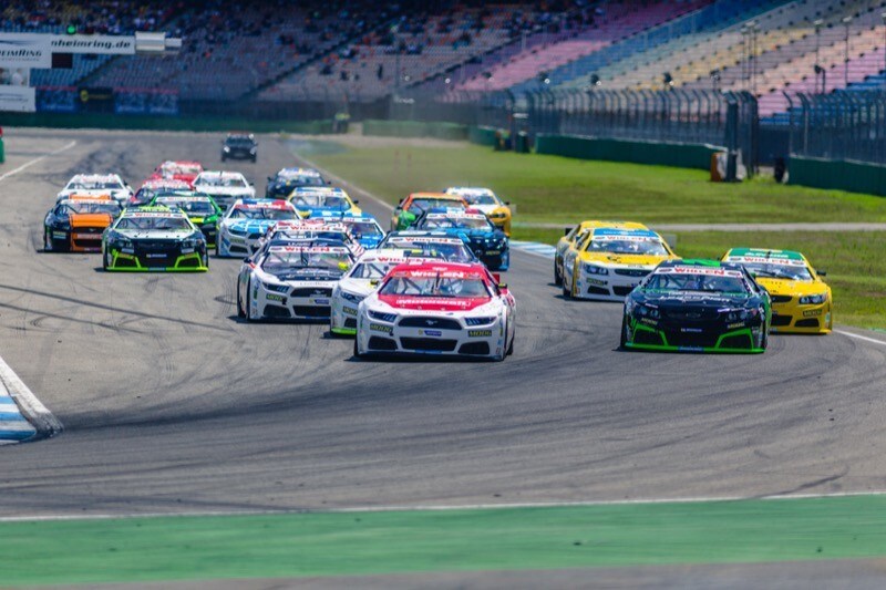 EuroNascar: Garcia vince Gara 1 ad Hockenheim