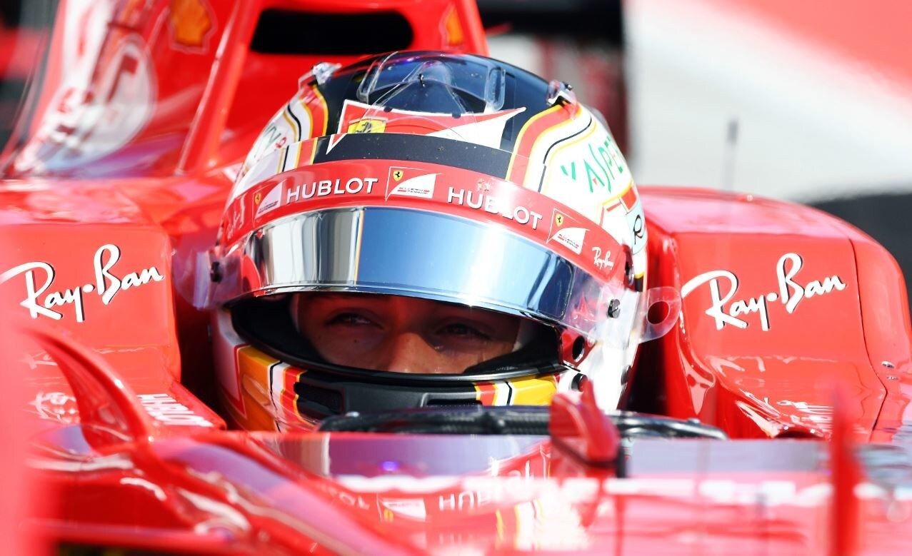Leclerc primo nei test con Ferrari: Sogno Formula 1