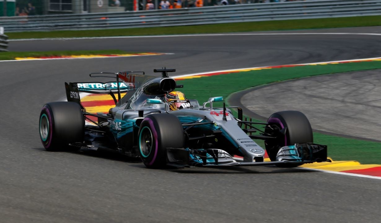 Formula 1 Belgio: Hamilton in pole eguaglia Schumacher