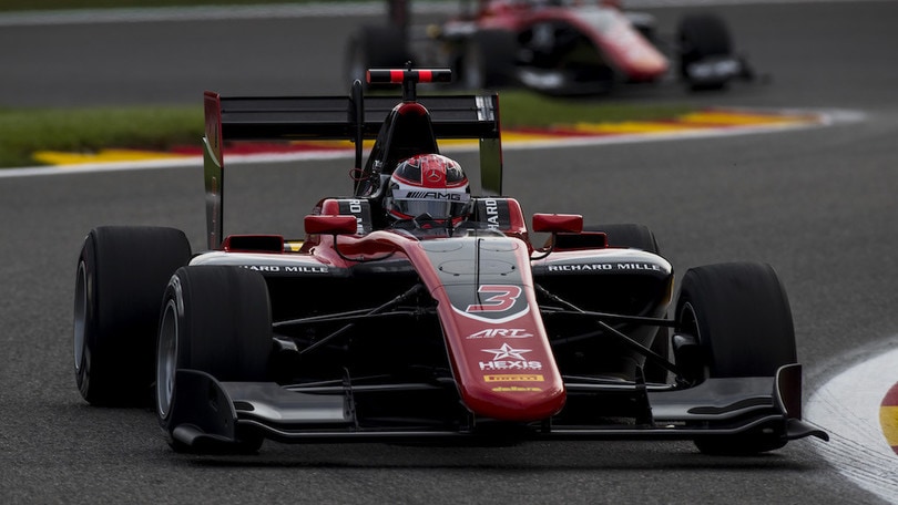 GP3 Belgio, Russel senza freni si impone in gara 1
