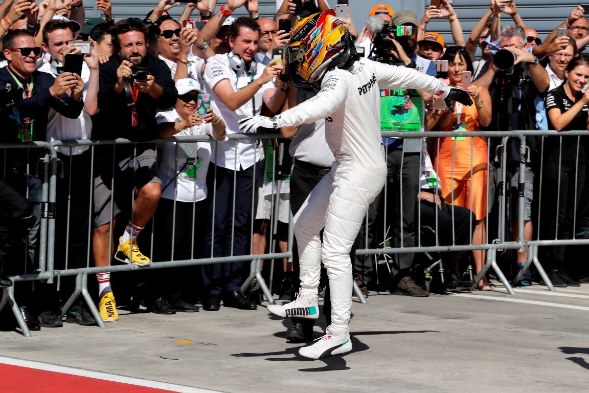 Hamilton, Mercedes saprà anche ballare il lento a Singapore