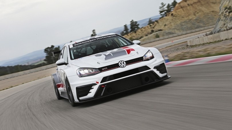 Volkswagen Golf Gti Tcr, la nostra prova in pista