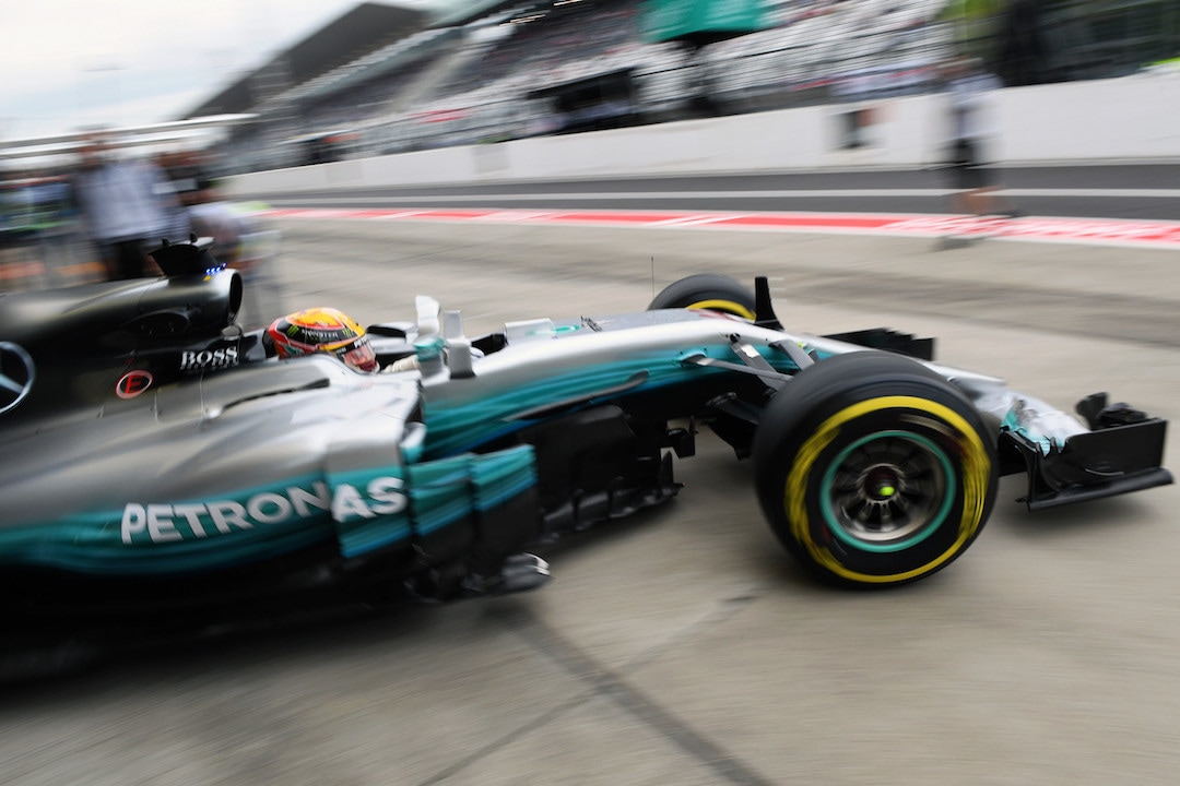 Formula 1 Giappone, Mercedes: la W08 va meglio che in Malesia