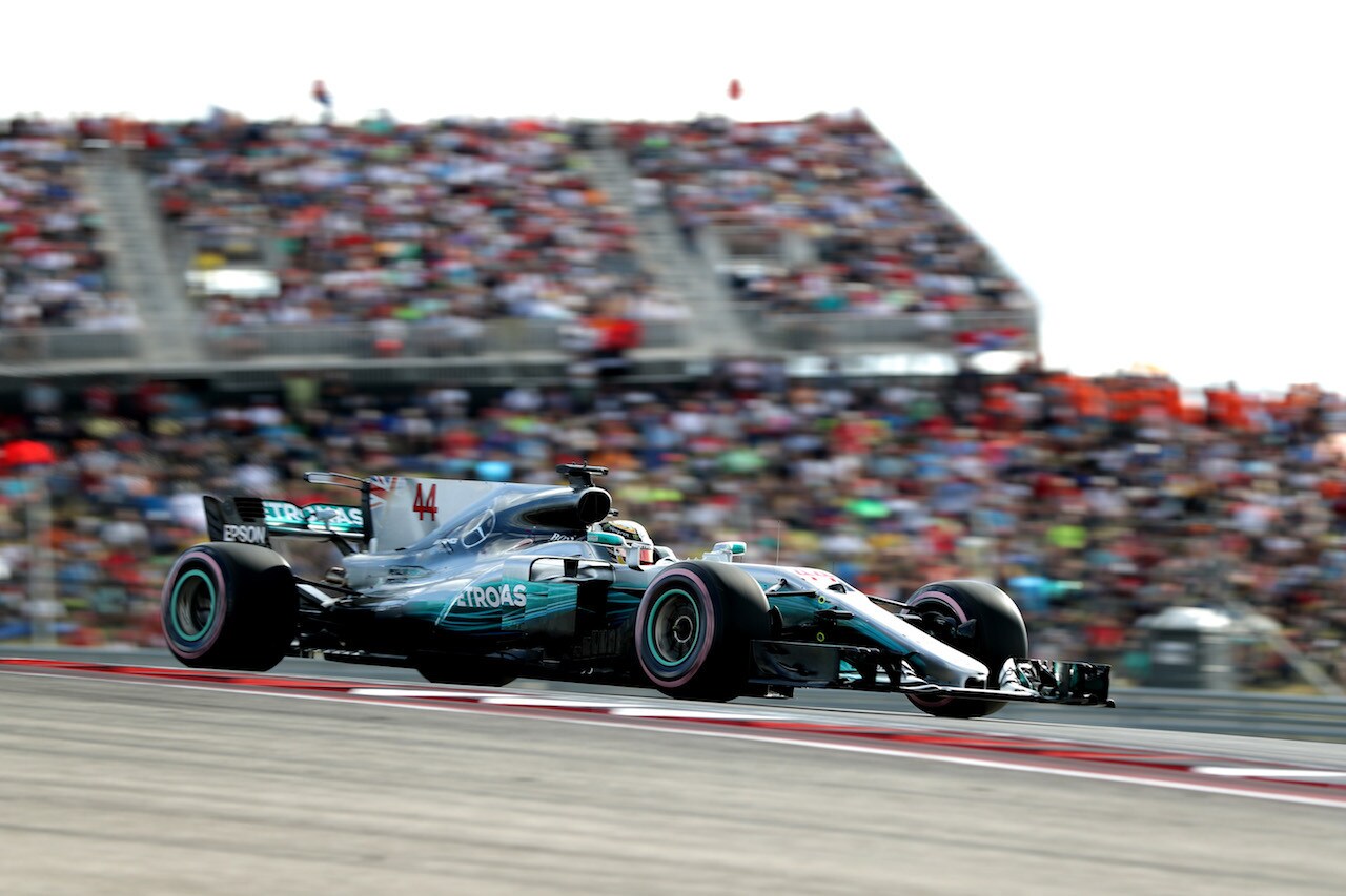 Formula 1 Usa: Hamilton in pole, Vettel centra la prima fila