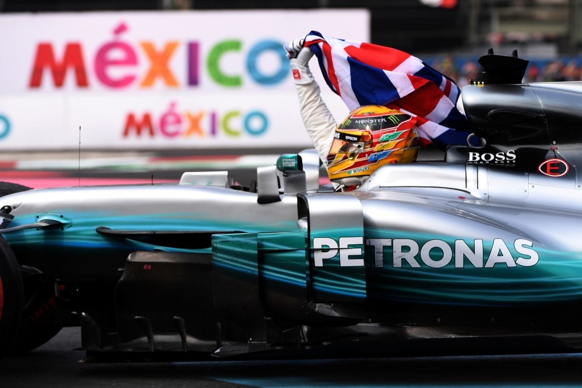 Formula 1, Wolff incorona Hamilton e apre la campagna 2018