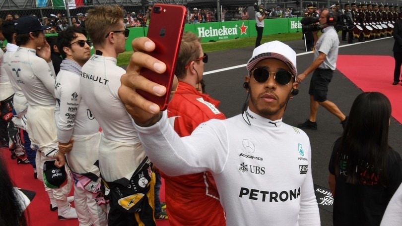 Formula 1, Hamilton tra i personaggi dei Paradise Papers