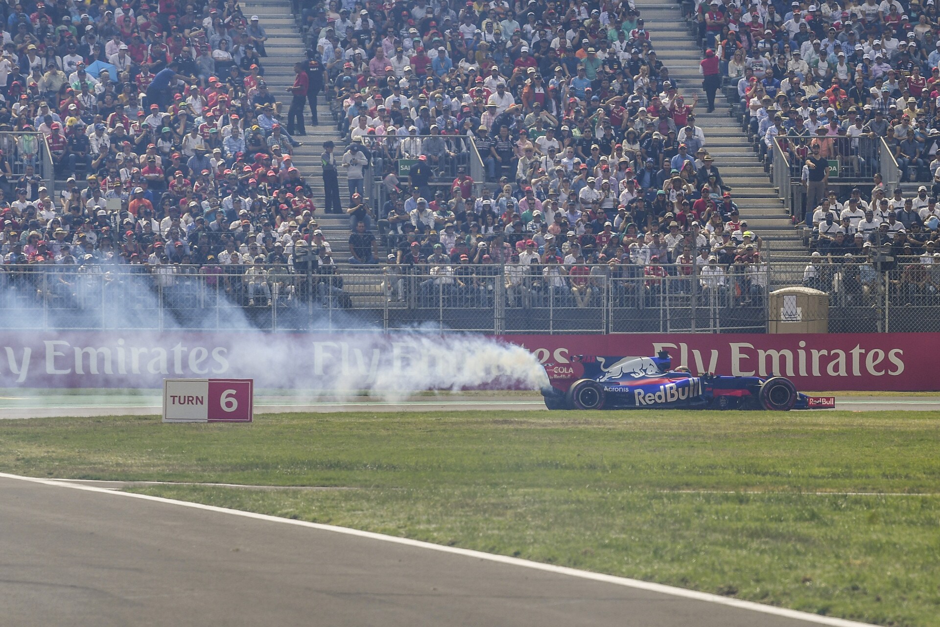 Formula 1, in Brasile scoppia la guerra dei motori tra Renault e Toro Rosso
