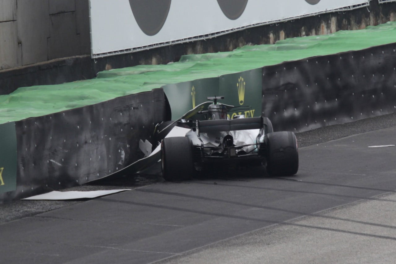 Formula 1 Brasile, il primo svarione di Hamilton arriva nel momento giusto