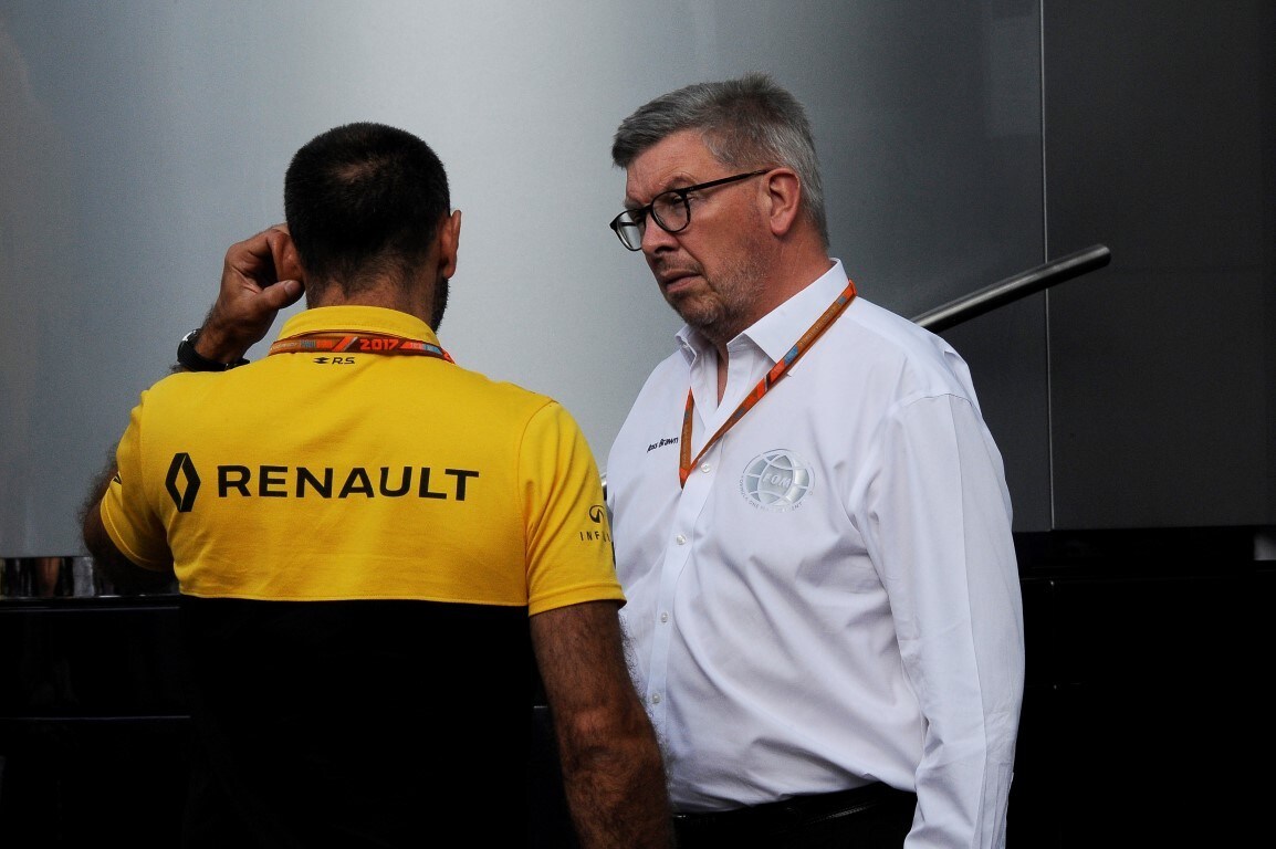 Brawn sfida i motoristi: "Dimostratemi che c'è un modo migliore di fare le cose"
