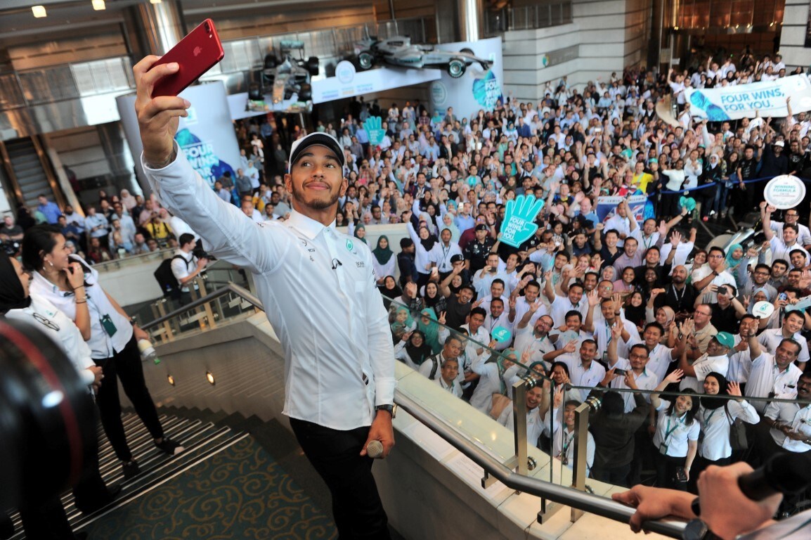 Formula 1: Hamilton, la vita inizia a 40 anni
