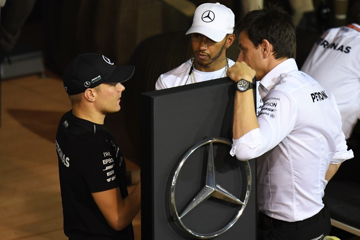 Formula 1: Wolff prevede una lotta a tre con Ferrari e Red Bull