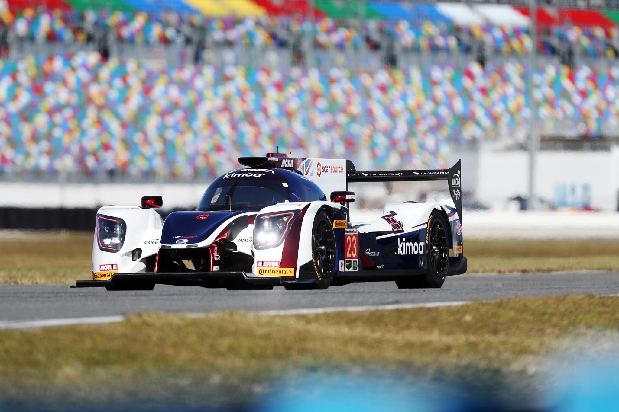 Test 24 Ore di Daytona, secondo giorno nel segno di Cadillac