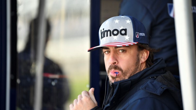 Alonso, visita alla Nascar prima della 24 Ore di Daytona