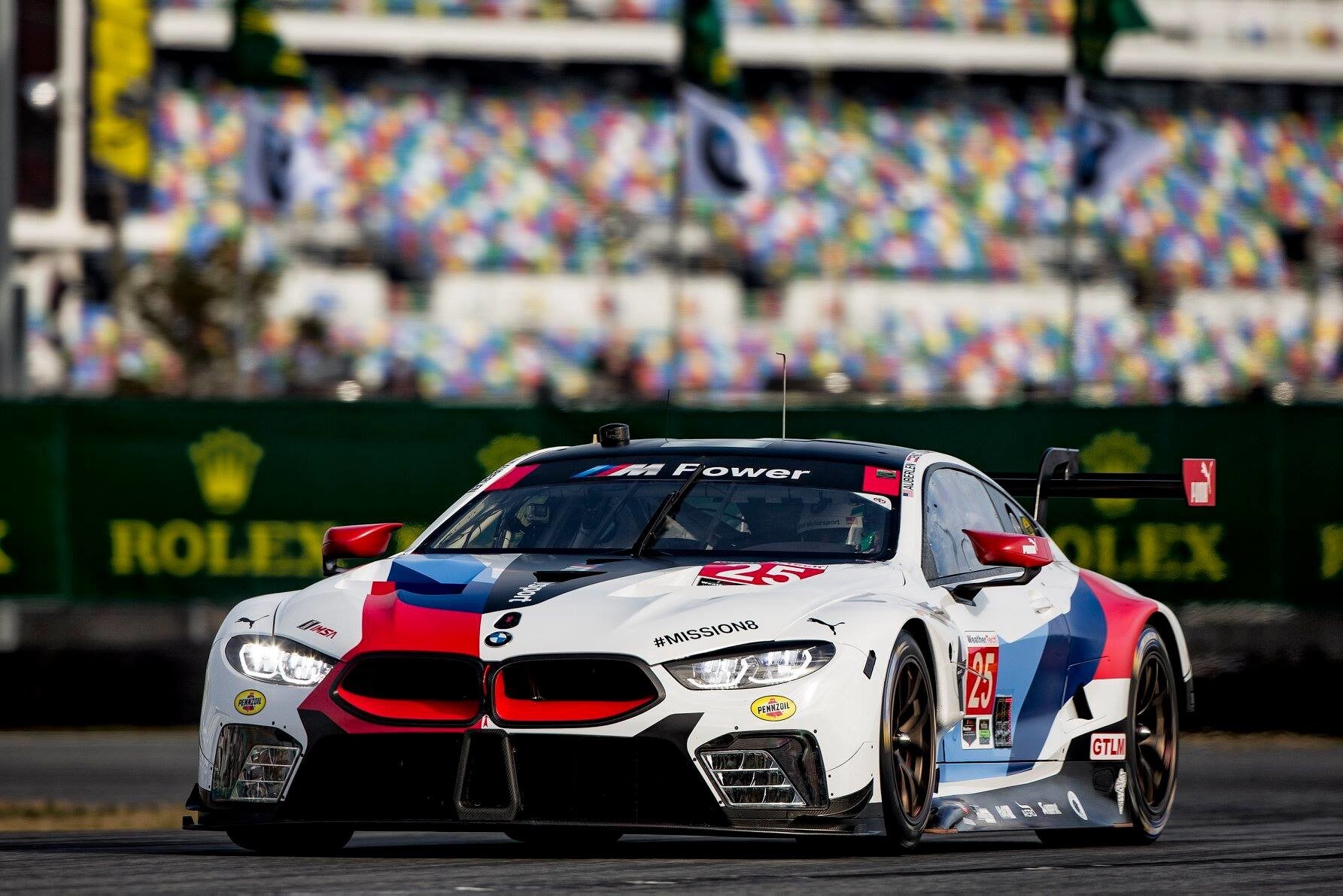 24 Ore Daytona, debutta la Bmw M8 GTE