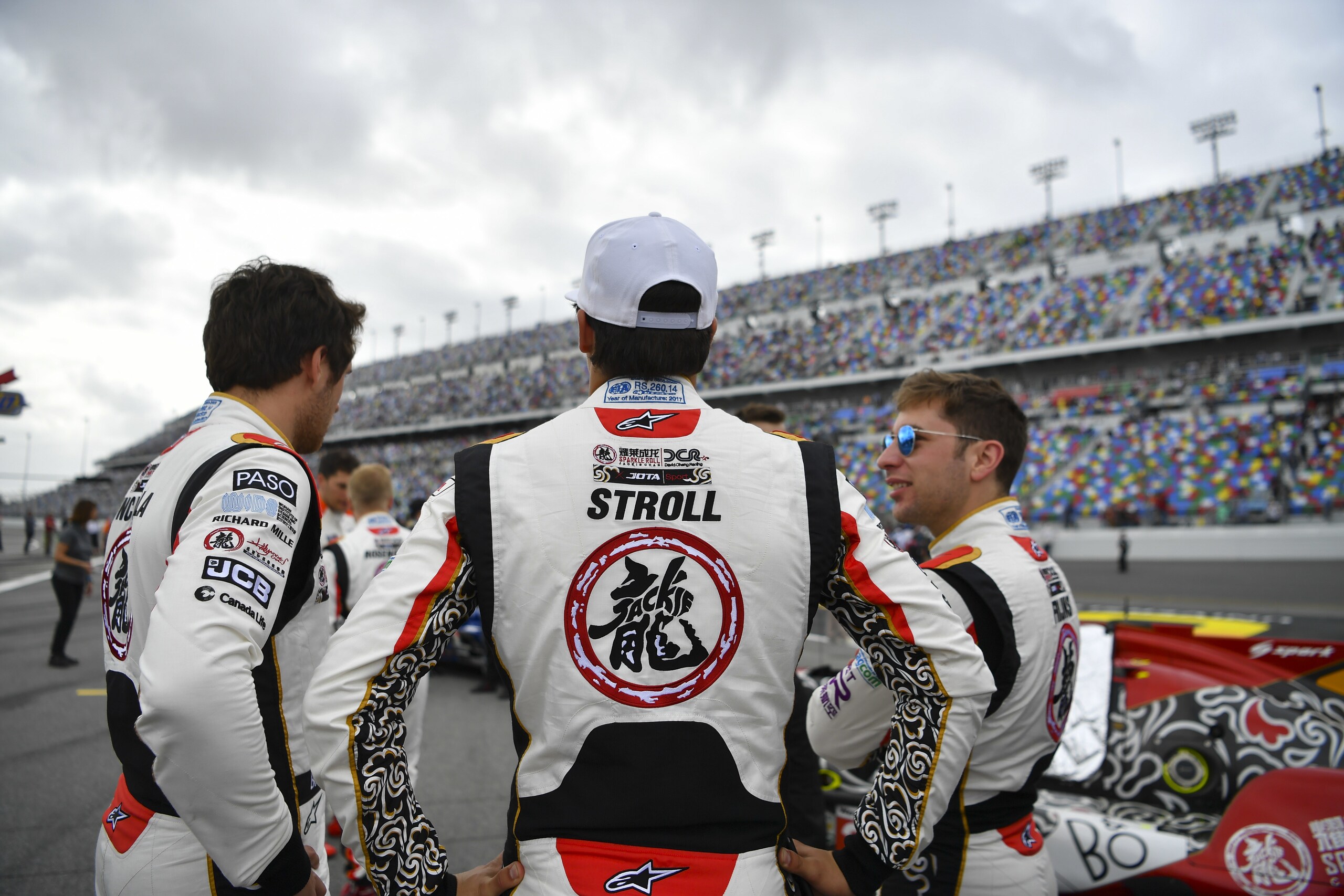A Daytona si va a tavoletta, mica è la Formula 1!