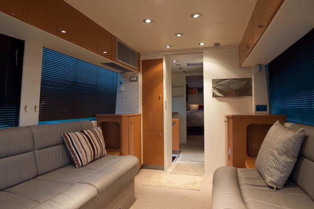 Il motorhome di Schumacher va all'asta: foto