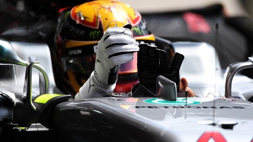 Formula 1, pronti al debutto i guanti biometrici