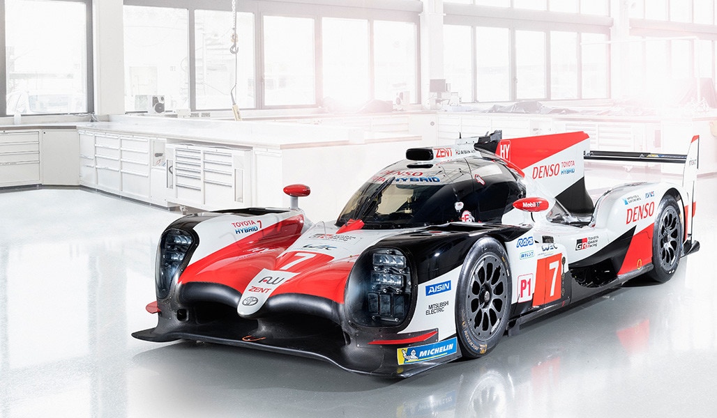 Wec, Toyota presenta la nuova TS050: o la va o la spacca