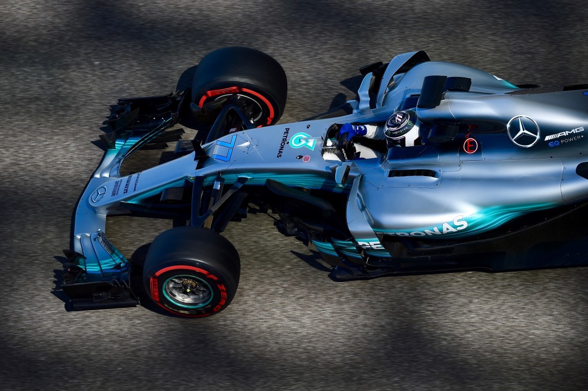Mercedes, più sorpassi e degrado dalle gomme Pirelli 2018