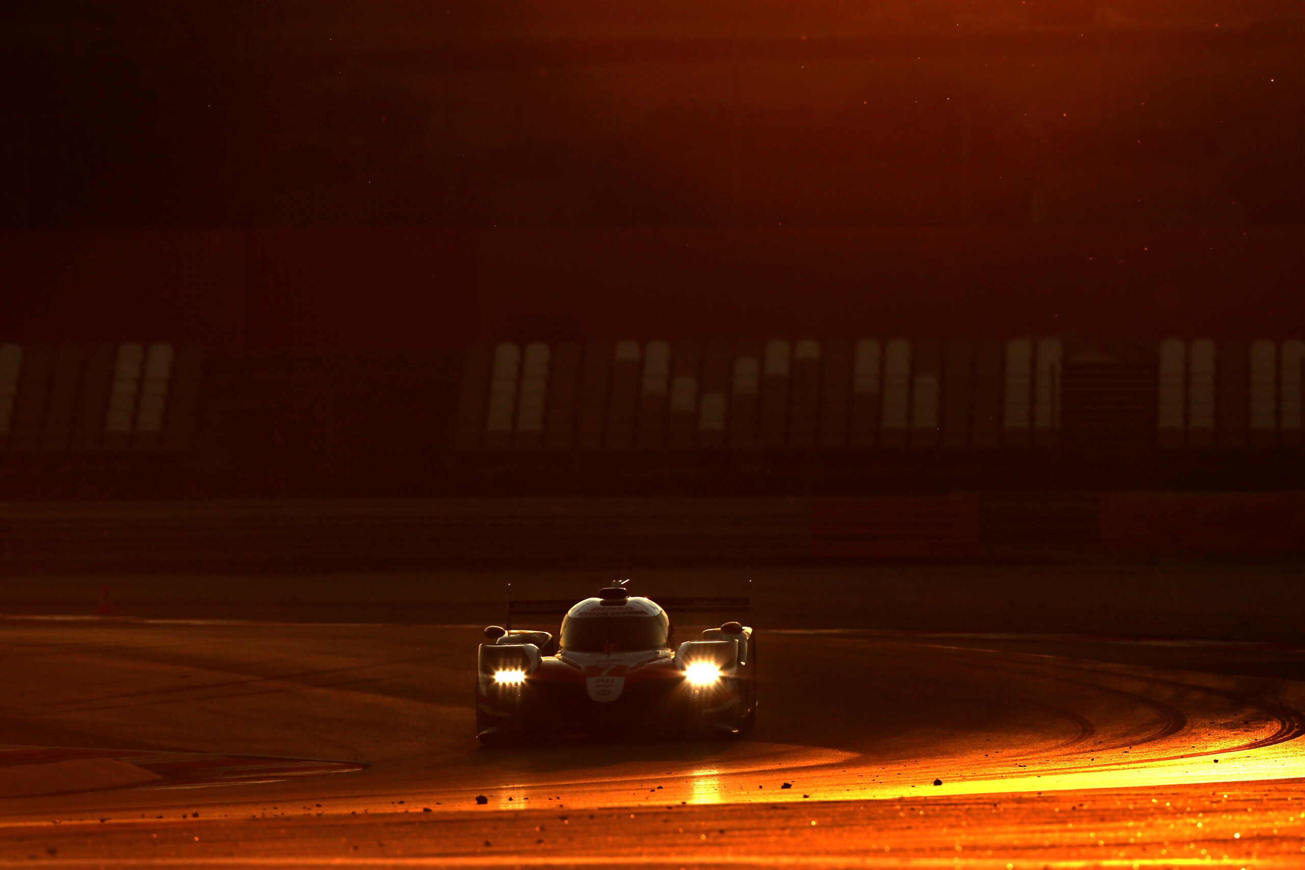 Mondiale Endurance, una notte con Fernando Alonso