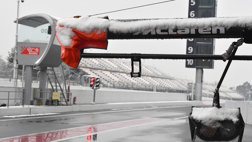 Test F1 Barcellona, Boullier critico: sprechiamo denaro