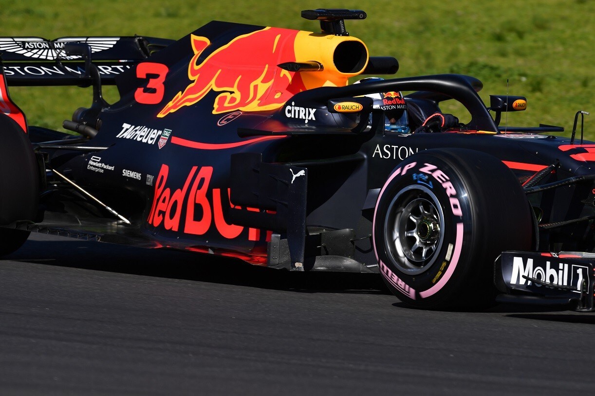 Test F1 Barcellona, Ricciardo: Mercedes, stiamo arrivando
