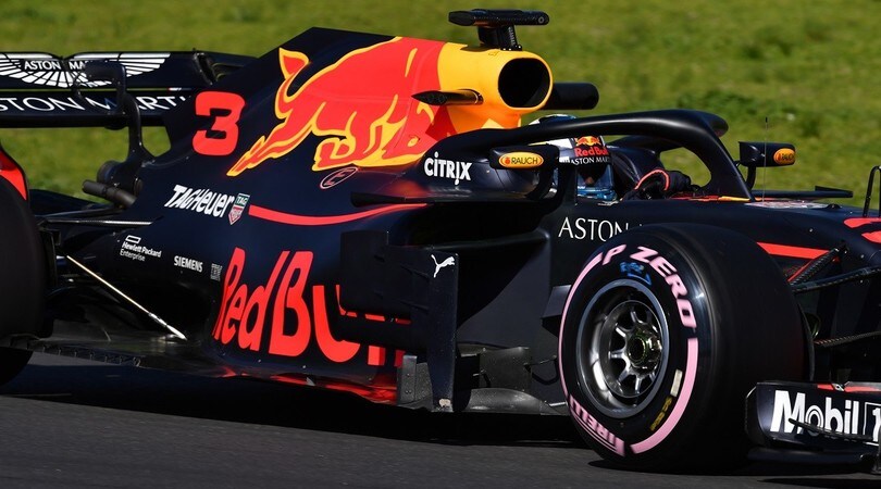 Test F1 Barcellona, Ricciardo: Mercedes, stiamo arrivando