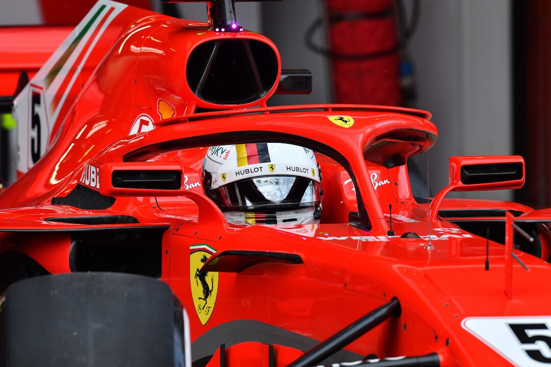 F1: Vettel e il passo-gara Mercedes non realistico