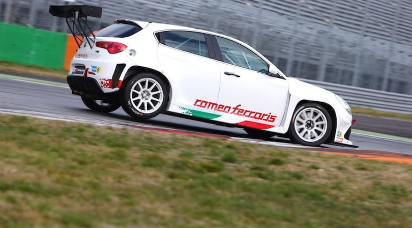 Wtcr, Giovanardi con l'Alfa di Romeo Ferraris