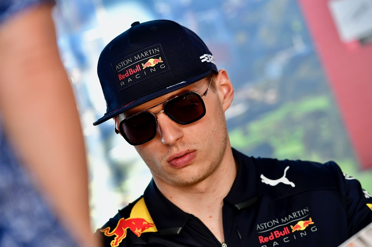 Formula 1 Australia, Verstappen: vince il pacchetto, rettilinei ancora tabù