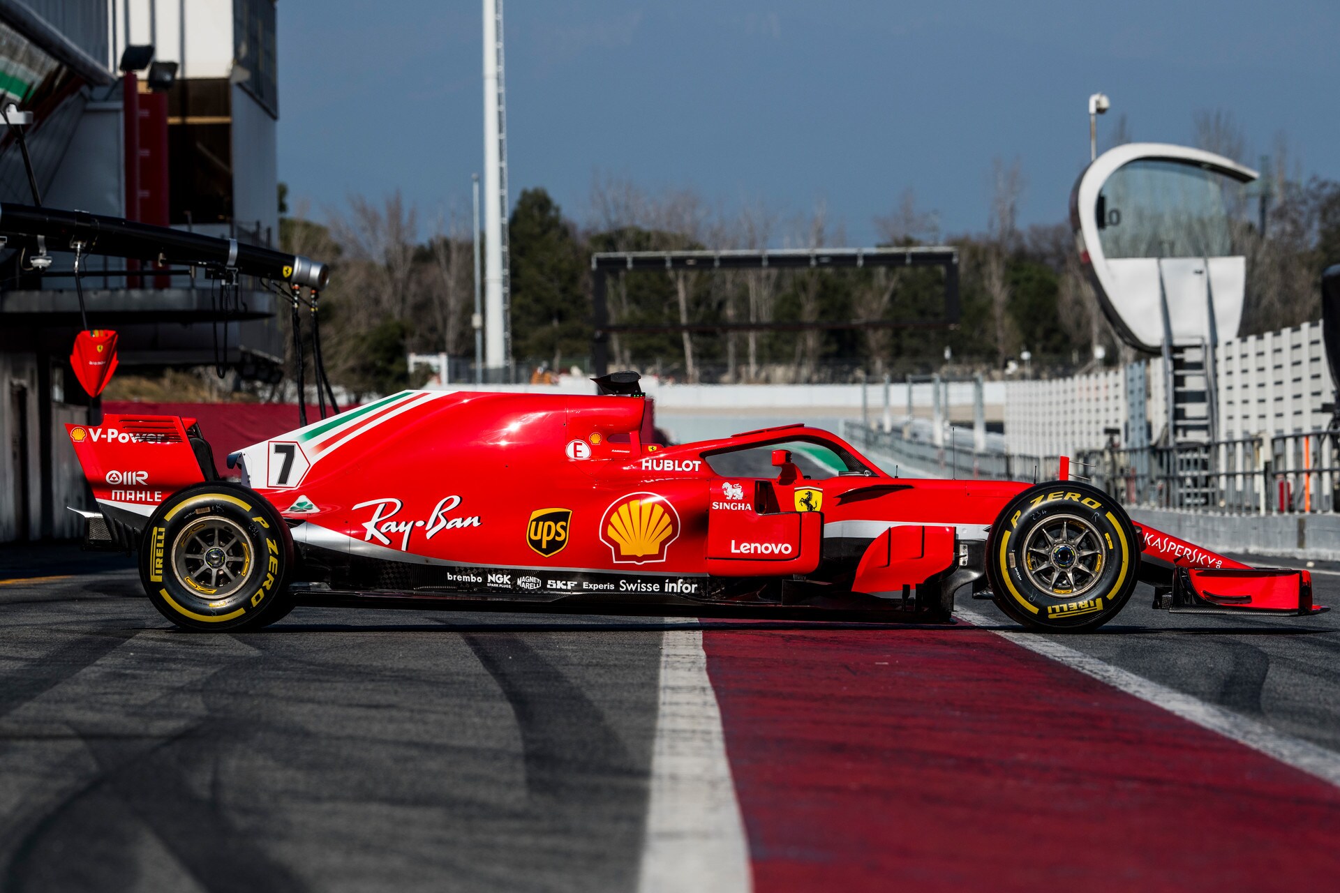 Formula 1, sulle pance Ferrari spunta Lenovo