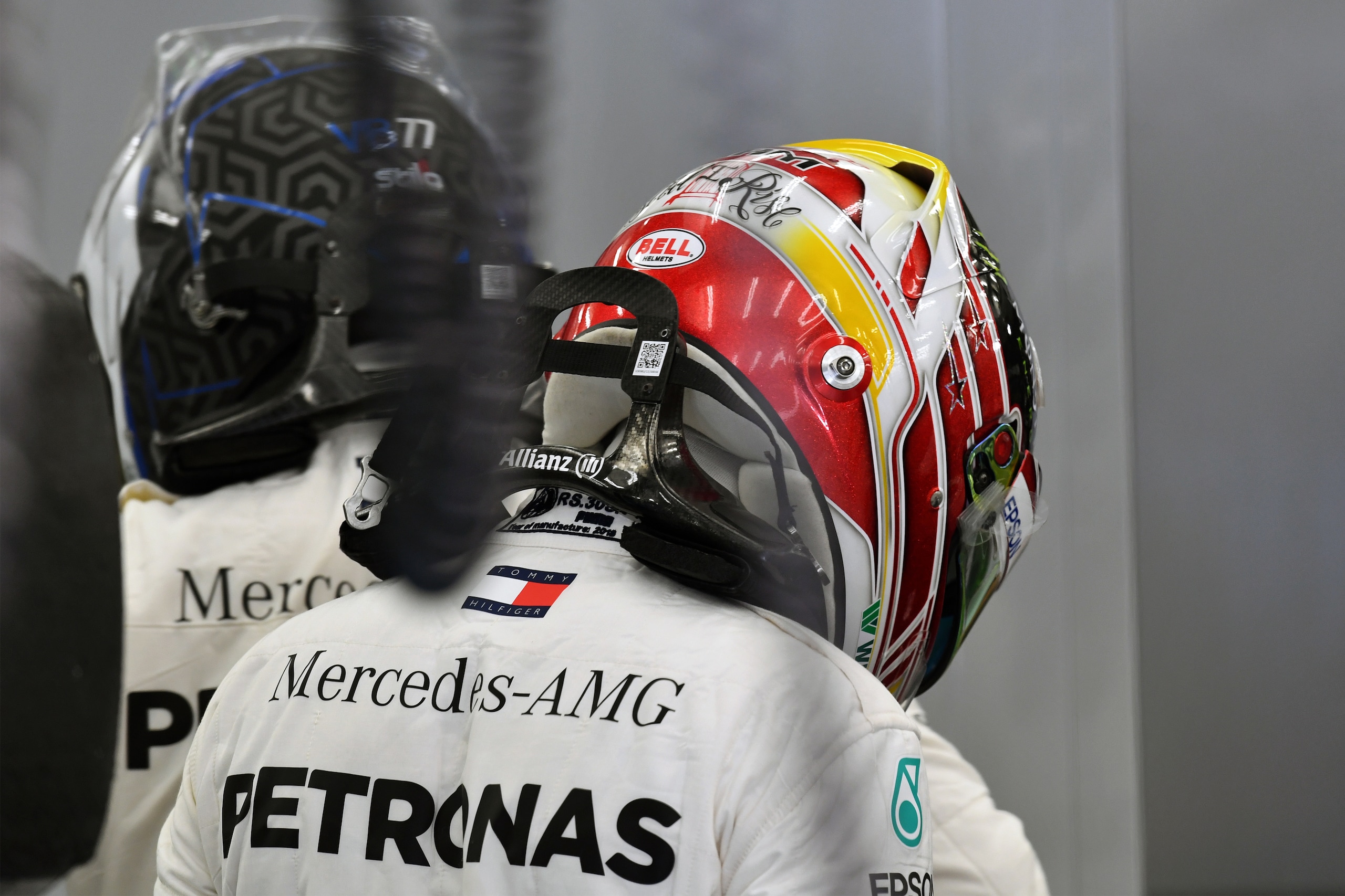 Formula 1 Bahrain, Hamilton livido dopo le qualifiche: Limitare i danni