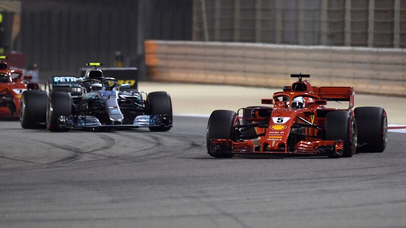 Formula 1 GP Bahrain, capolavoro nel deserto di Vettel