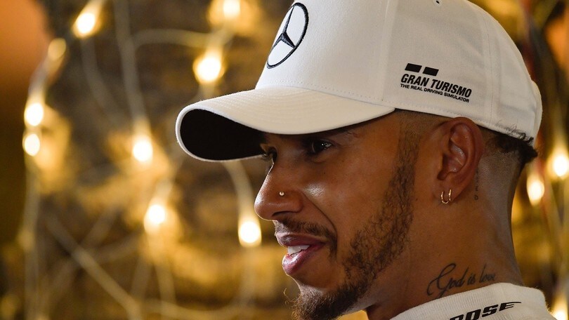 Formula 1 Cina, Hamilton: Basta perdere punti
