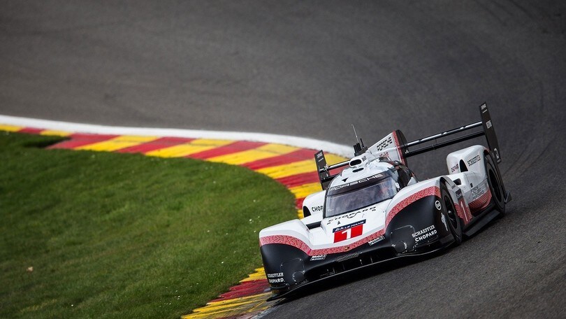 Porsche 919 Evo a briglie sciolte batte la Formula 1: foto