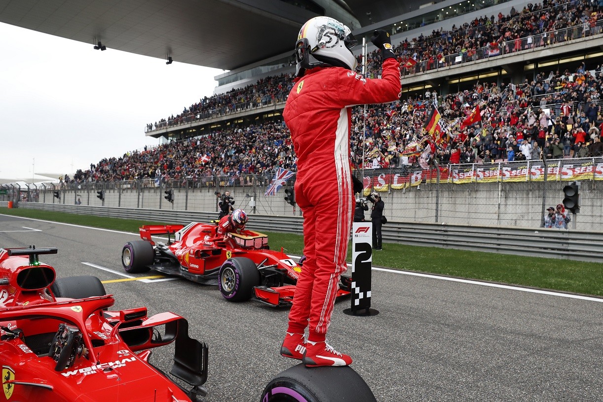Formula 1 Cina, Vettel celebra una Ferrari fantastica