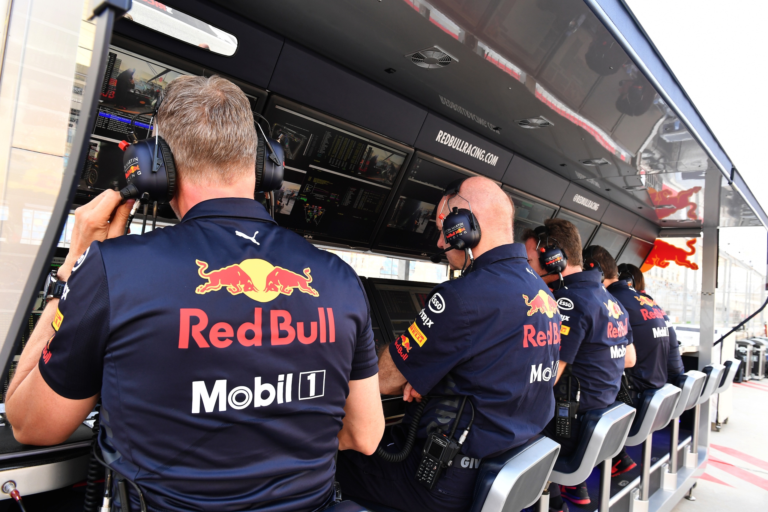 Formula 1: i ragazzi del muretto hanno stufato