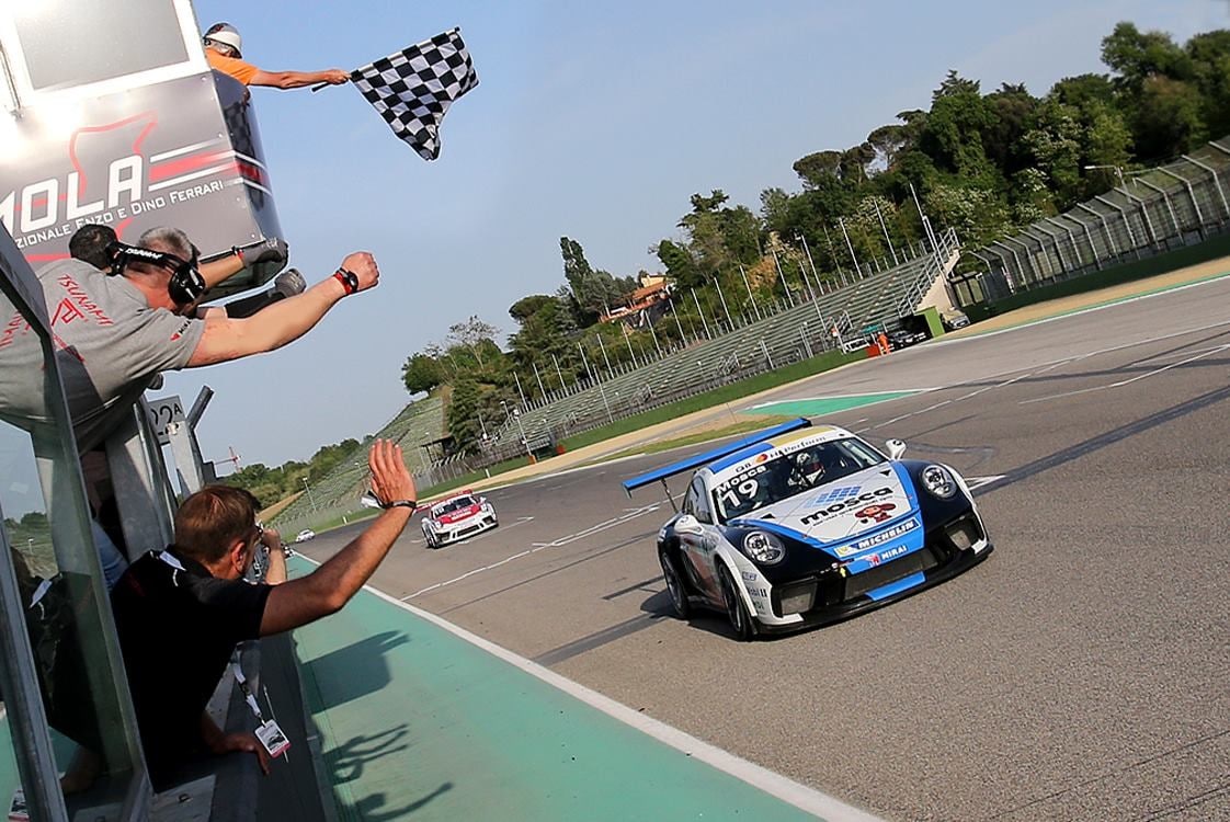 Porsche Carrera Cup: a Imola Mosca stupisce, Rovera si conferma