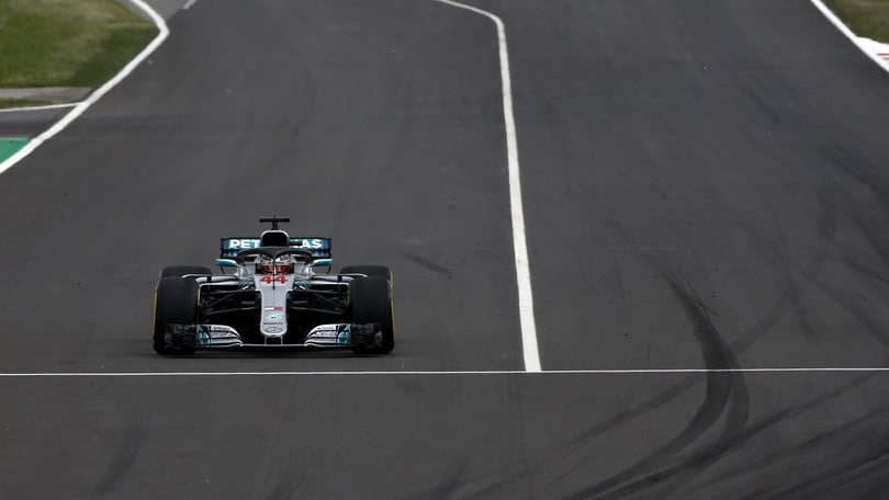 Formula 1 Spagna: Mercedes davanti nelle libere 3, nuovo motore per Raikkonen