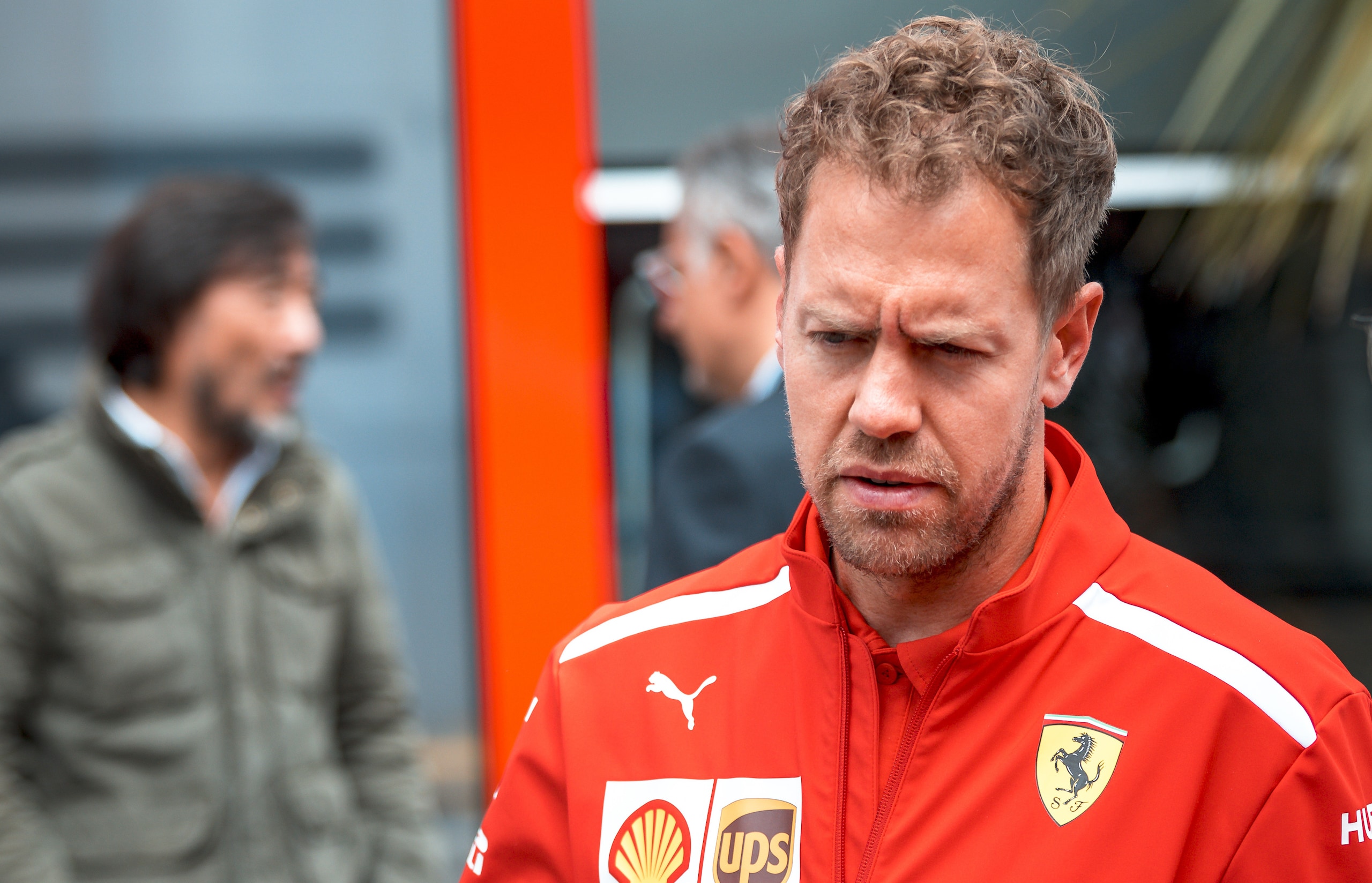 Formula 1 Spagna, Vettel sbatte contro il "muro di gomma"