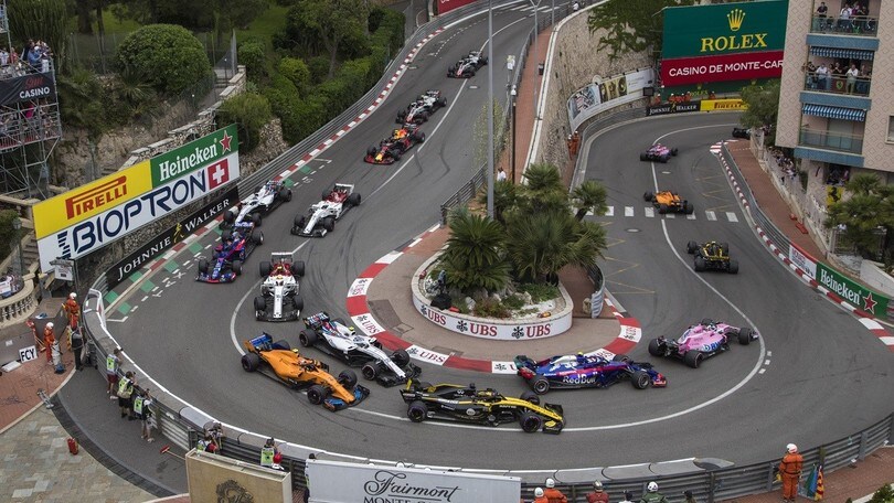 Hamilton: serve un'altra Montecarlo. Alonso: Gara più noiosa di sempre