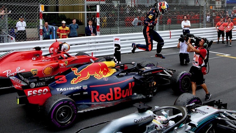 Formula 1, Ricciardo: un'altra vittoria per sognare il titolo