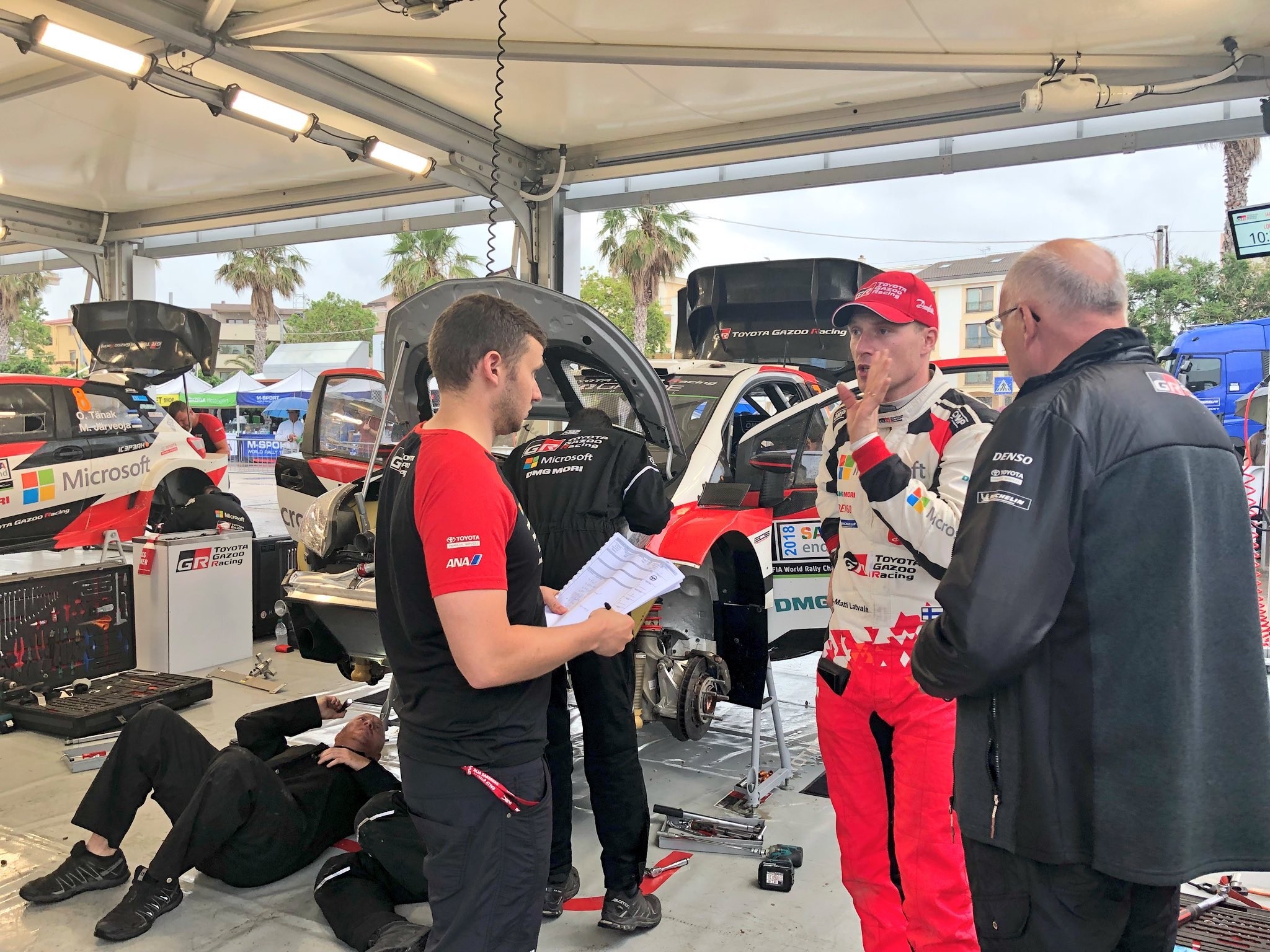 Latvala il più veloce nello shakedown