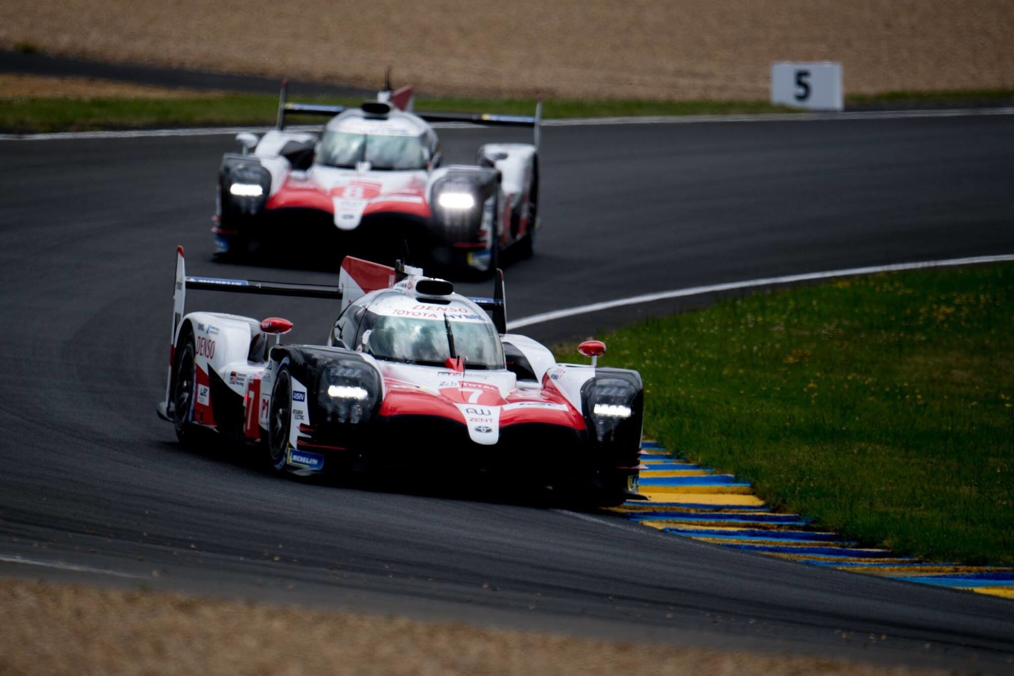 24 Ore di Le Mans: finalmente Toyota, Alonso nella storia