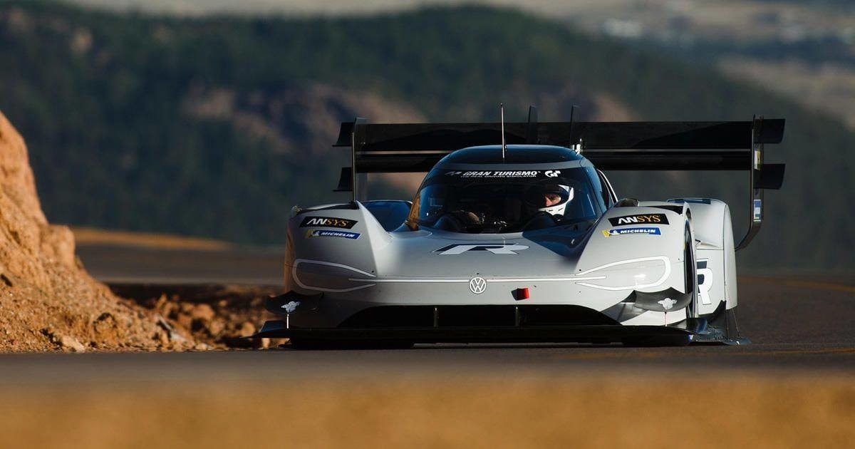Pikes Peak, Dumas e l'elettrica Volkswagen I.D. R sbriciolano ogni record